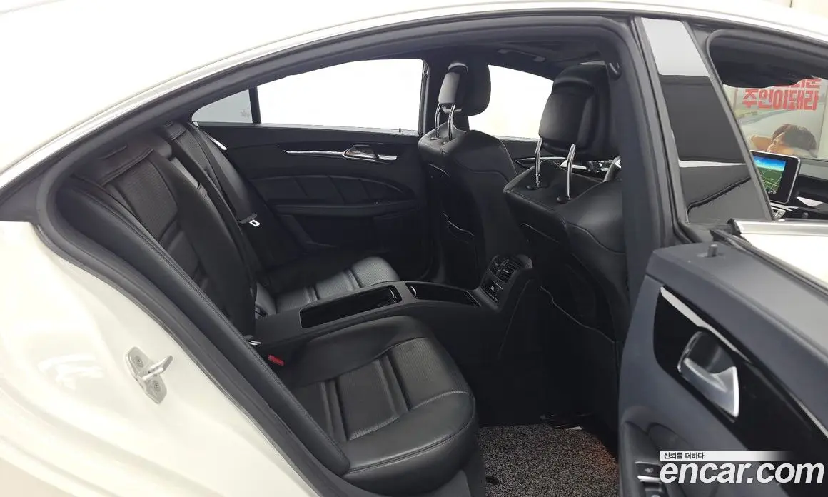 Mercedes-Benz CLS-Class 2017 5.5 автомат (гидро), фото 12 Mercedes-Benz CLS-Class 2017 5.5 автомат (гидро), фото 12
