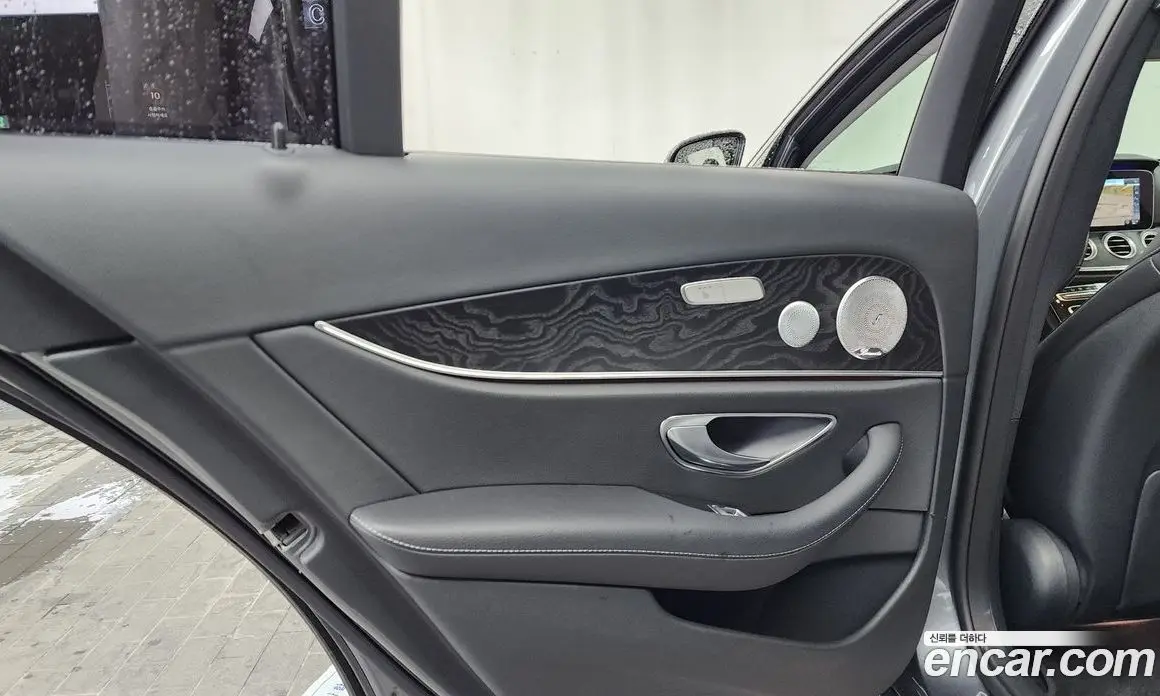 Mercedes-Benz E-Class 2018 2.0 автомат (гидро), фото 15