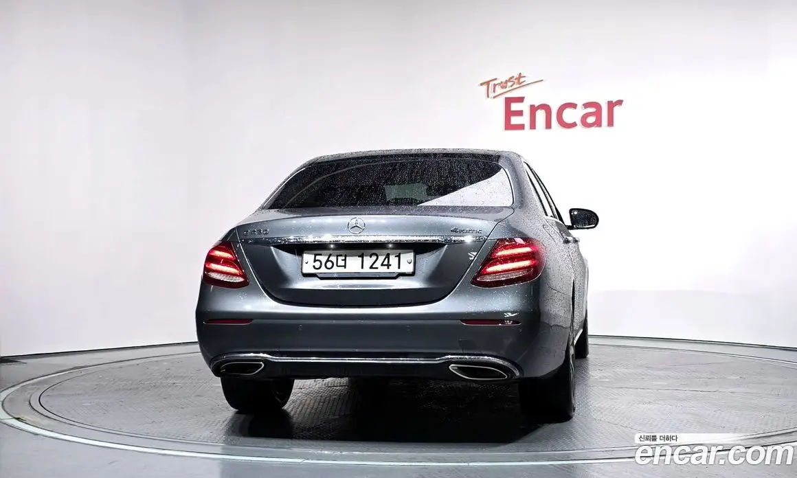Mercedes-Benz E-Class 2018 2.0 автомат (гидро), фото 4