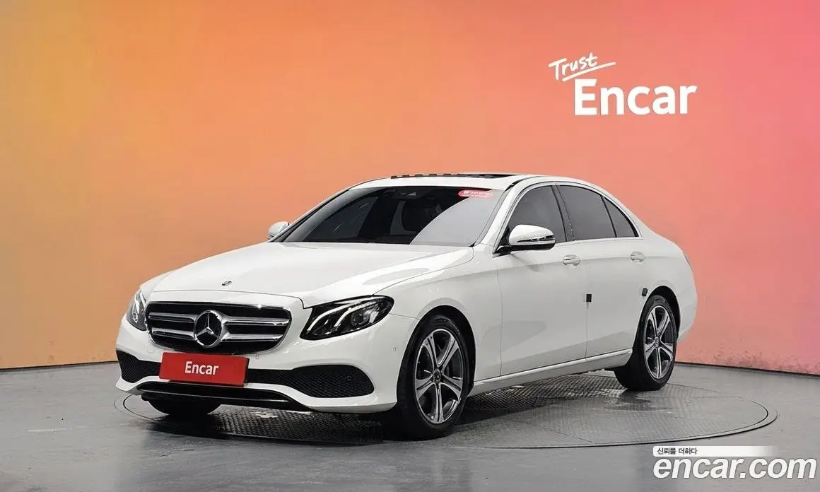 Mercedes-Benz E-Class 2018 2.0 автомат (гидро), фото 33 Mercedes-Benz E-Class 2018 2.0 автомат (гидро), фото 33