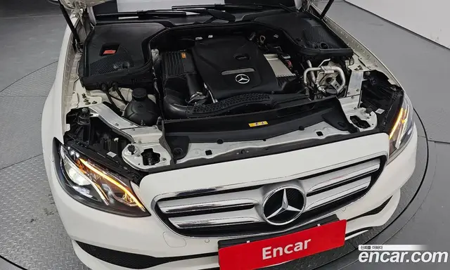 Mercedes-Benz E-Class 2018 2.0 автомат (гидро), миниатюра 5 Mercedes-Benz E-Class 2018 2.0 автомат (гидро), миниатюра 5