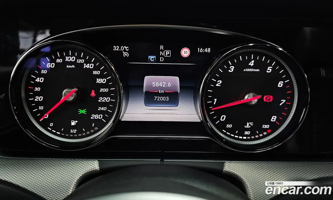 Mercedes-Benz E-Class 2018 2.0 автомат (гидро), фото 10 Mercedes-Benz E-Class 2018 2.0 автомат (гидро), фото 10