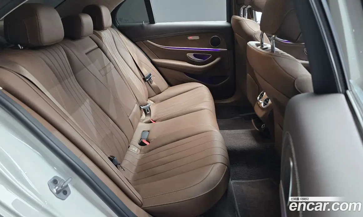 Mercedes-Benz E-Class 2019 1.9 автомат (гидро), фото 17