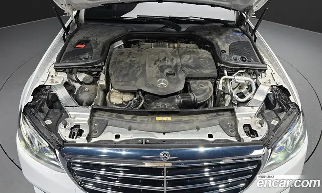 Mercedes-Benz E-Class 2019 1.9 автомат (гидро), миниатюра 6