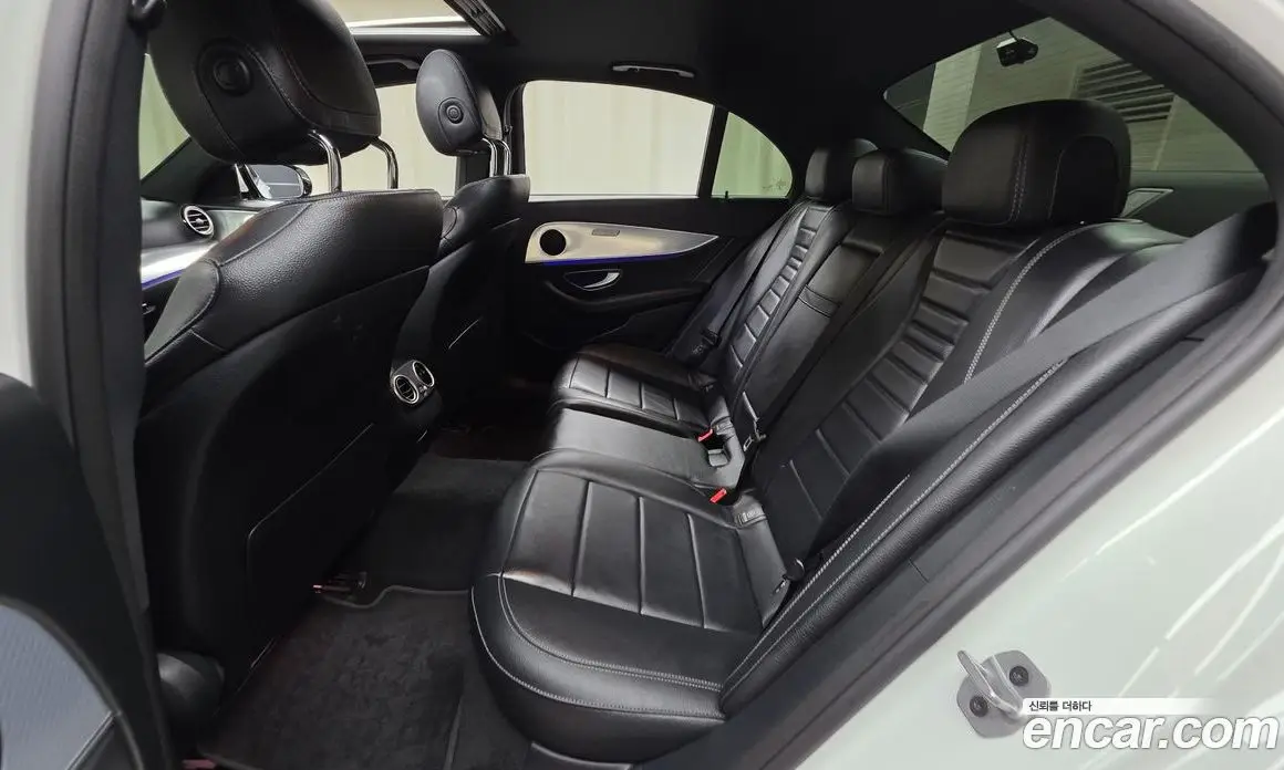 Mercedes-Benz E-Class 2020 2.0 автомат (гидро), фото 12