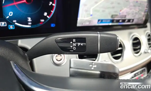 Mercedes-Benz E-Class 2021 2.0 автомат (гидро), миниатюра 12