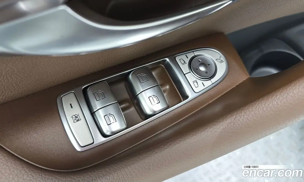 Mercedes-Benz E-Class 2021 2.0 автомат (гидро), фото 25 Mercedes-Benz E-Class 2021 2.0 автомат (гидро), фото 25