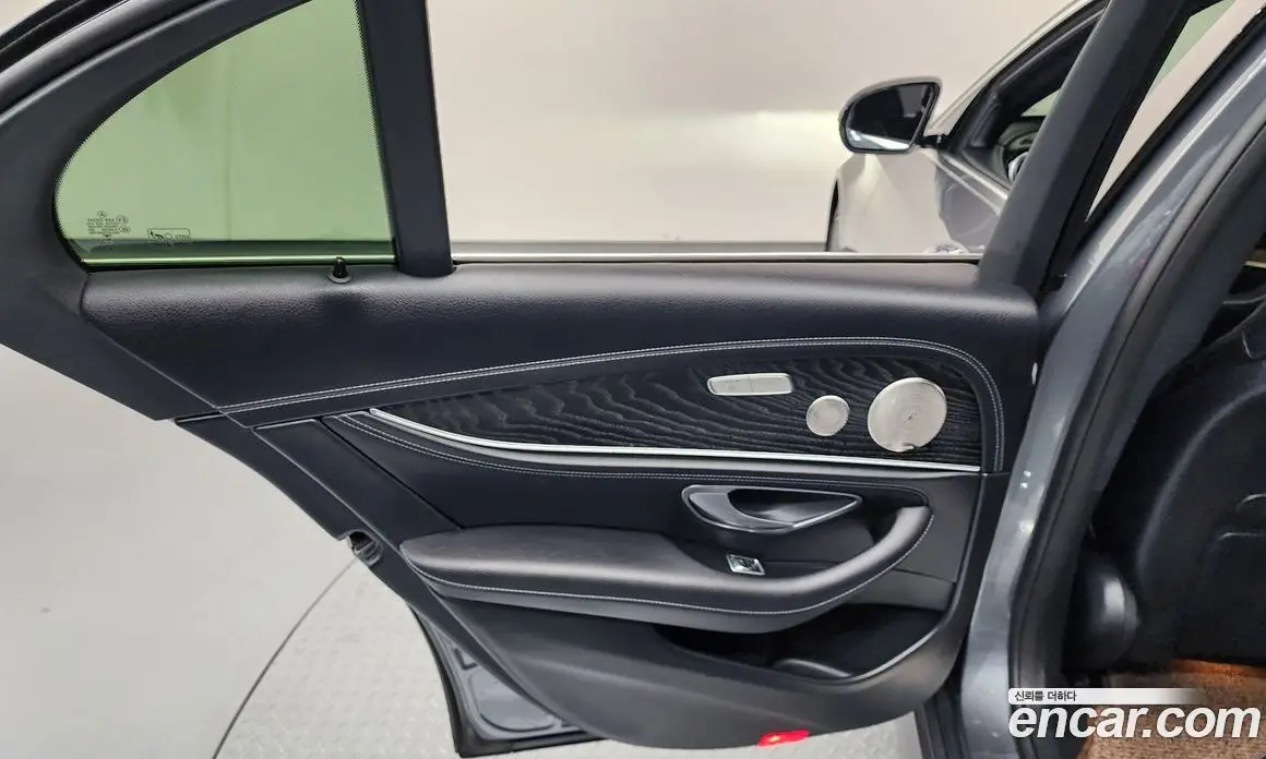 Mercedes-Benz E-Class 2022 1.9 автомат (гидро), фото 15 Mercedes-Benz E-Class 2022 1.9 автомат (гидро), фото 15