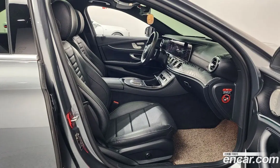 Mercedes-Benz E-Class 2022 1.9 автомат (гидро), фото 16 Mercedes-Benz E-Class 2022 1.9 автомат (гидро), фото 16