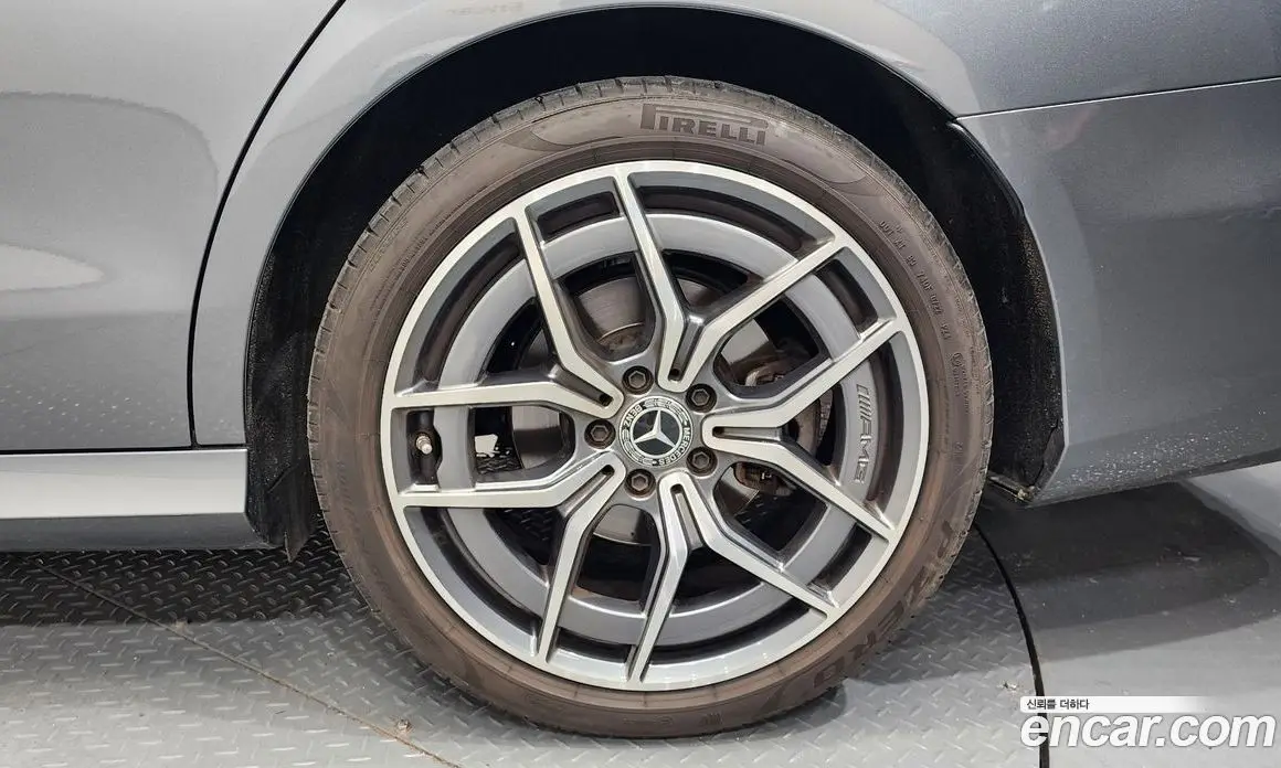 Mercedes-Benz E-Class 2022 1.9 автомат (гидро), фото 7 Mercedes-Benz E-Class 2022 1.9 автомат (гидро), фото 7