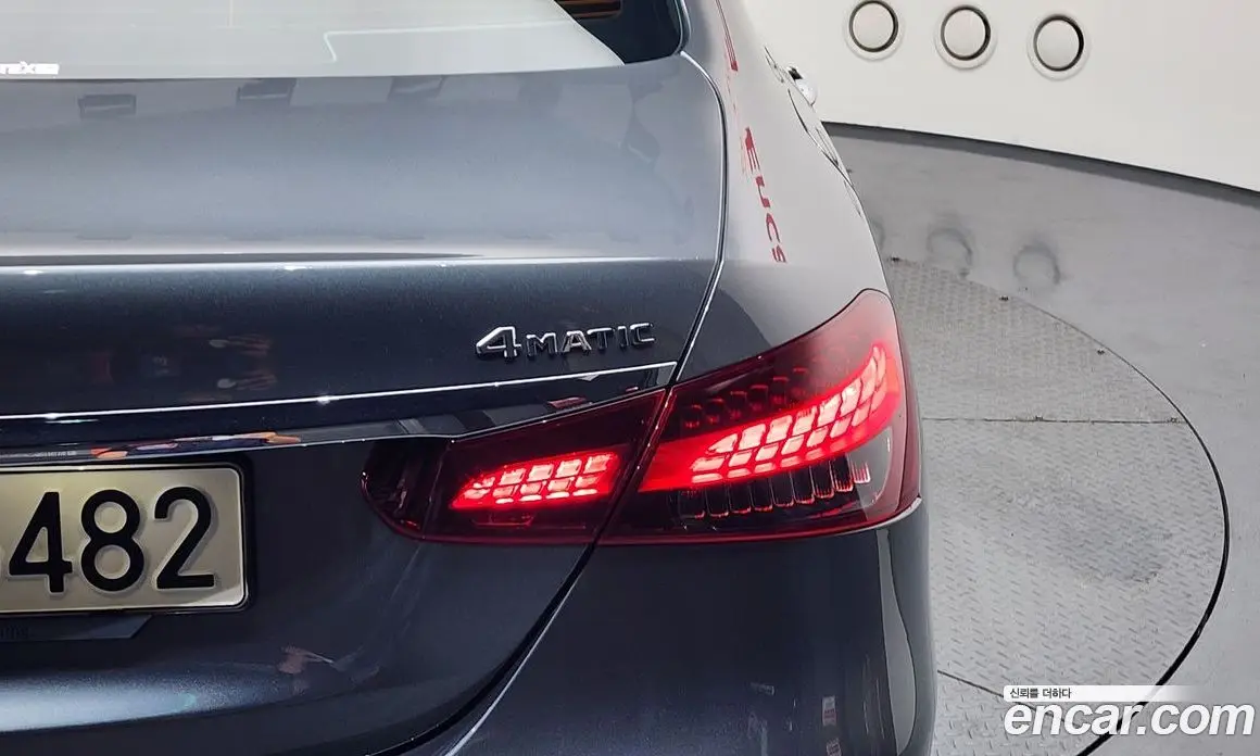 Mercedes-Benz E-Class 2022 1.9 автомат (гидро), фото 9 Mercedes-Benz E-Class 2022 1.9 автомат (гидро), фото 9