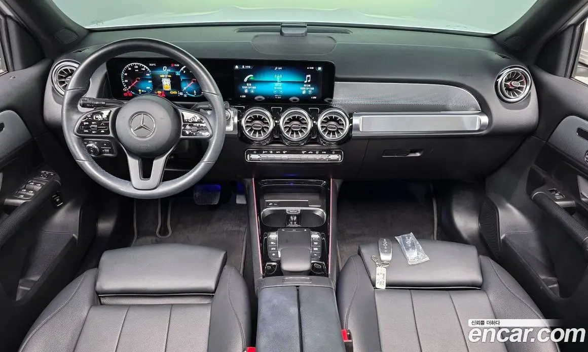 Mercedes-Benz GLB-Class 2021 1.9 автомат (гидро), фото 10 Mercedes-Benz GLB-Class 2021 1.9 автомат (гидро), фото 10