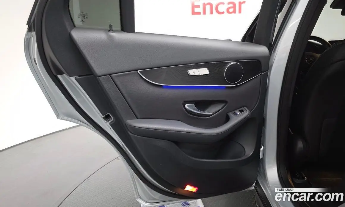 Mercedes-Benz GLC-Class 2019 2.0 автомат (гидро), фото 14 Mercedes-Benz GLC-Class 2019 2.0 автомат (гидро), фото 14