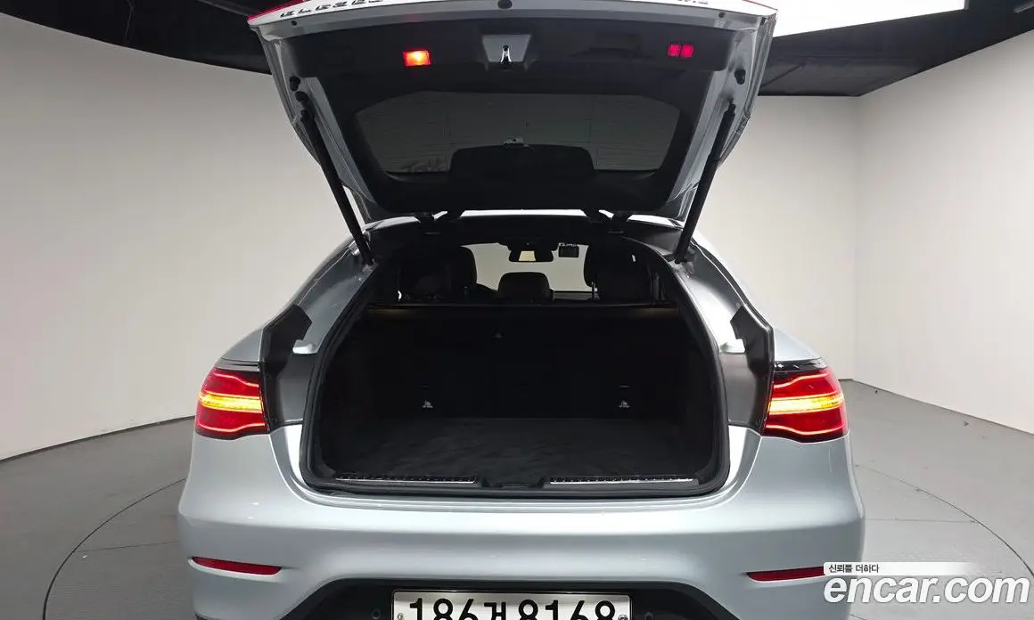 Mercedes-Benz GLC-Class 2019 2.0 автомат (гидро), фото 25 Mercedes-Benz GLC-Class 2019 2.0 автомат (гидро), фото 25