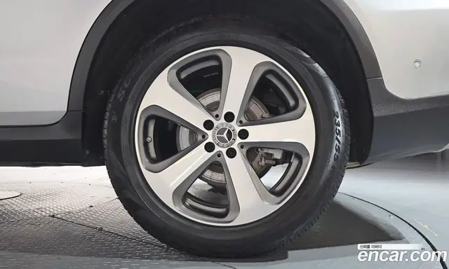 Mercedes-Benz GLC-Class 2019 2.0 автомат (гидро), миниатюра 6 Mercedes-Benz GLC-Class 2019 2.0 автомат (гидро), миниатюра 6