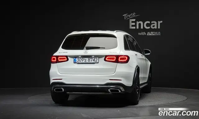 Mercedes-Benz GLC-Class 2022 2.0 автомат (гидро), миниатюра 3 Mercedes-Benz GLC-Class 2022 2.0 автомат (гидро), миниатюра 3