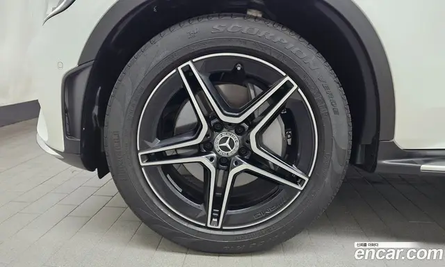 Mercedes-Benz GLC-Class 2022 2.0 автомат (гидро), миниатюра 4 Mercedes-Benz GLC-Class 2022 2.0 автомат (гидро), миниатюра 4