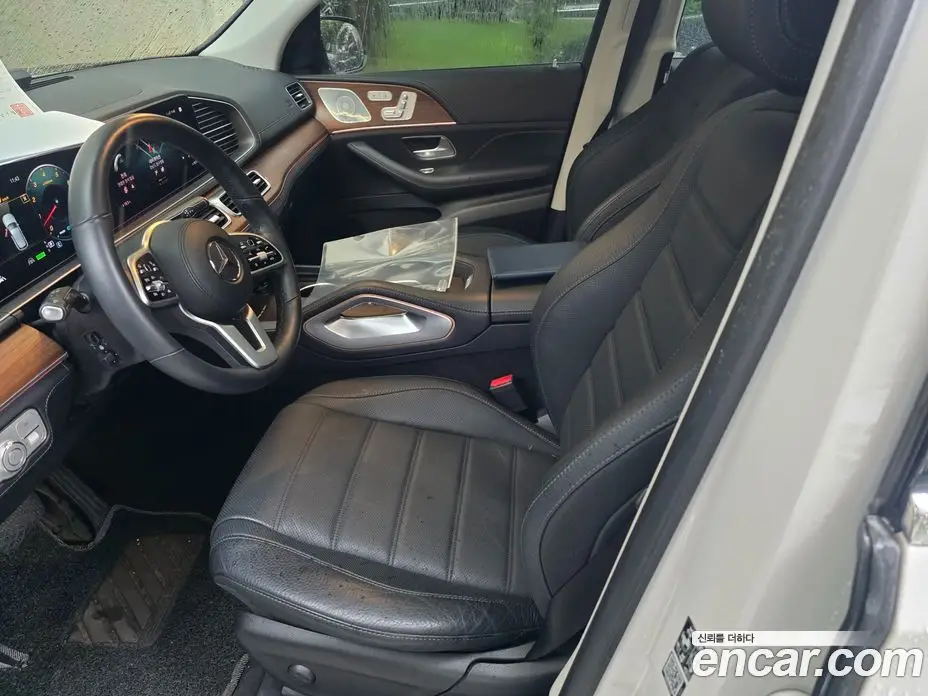 Mercedes-Benz GLE-Class 2021 3.0 автомат (гидро), фото 10 Mercedes-Benz GLE-Class 2021 3.0 автомат (гидро), фото 10