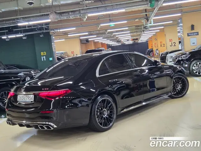 Mercedes-Benz S-Class 2025 4.0 автомат (гидро), миниатюра 2