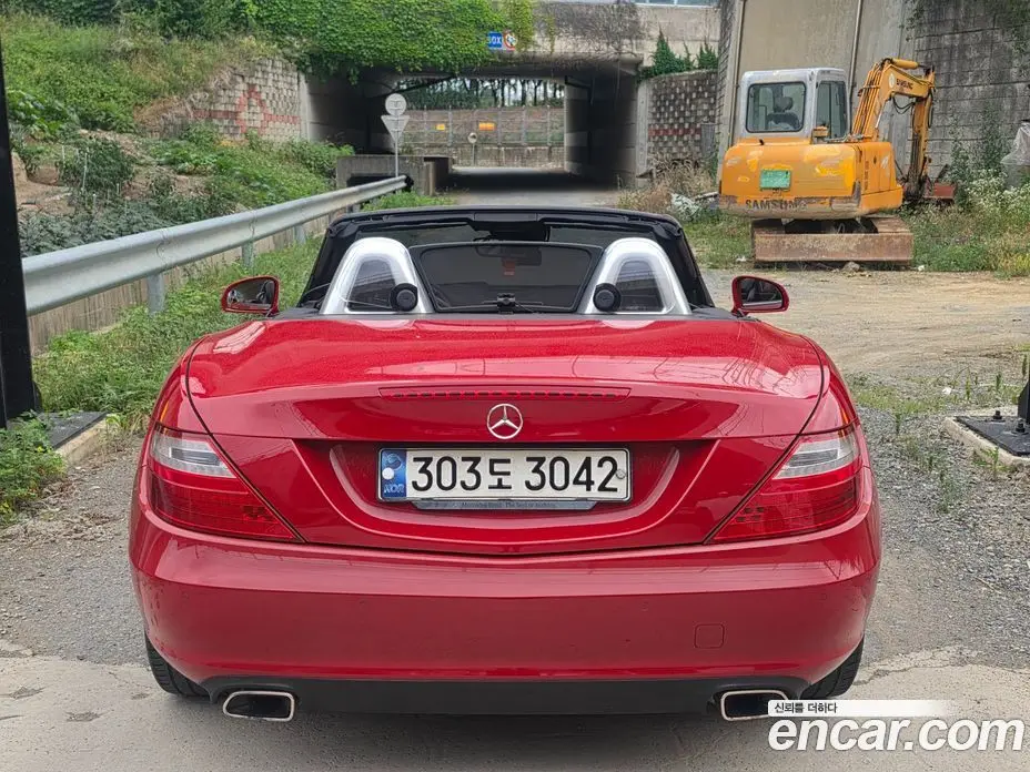 Mercedes-Benz SLK-Class 2014 1.8 автомат (гидро), фото 6 Mercedes-Benz SLK-Class 2014 1.8 автомат (гидро), фото 6