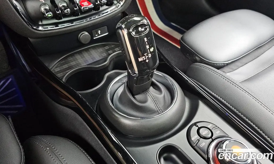 Mini Clubman 2021 2.0 автомат (гидро), фото 12