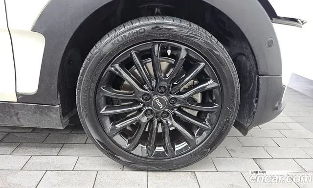 Mini Clubman 2021 2.0 автомат (гидро), миниатюра 7