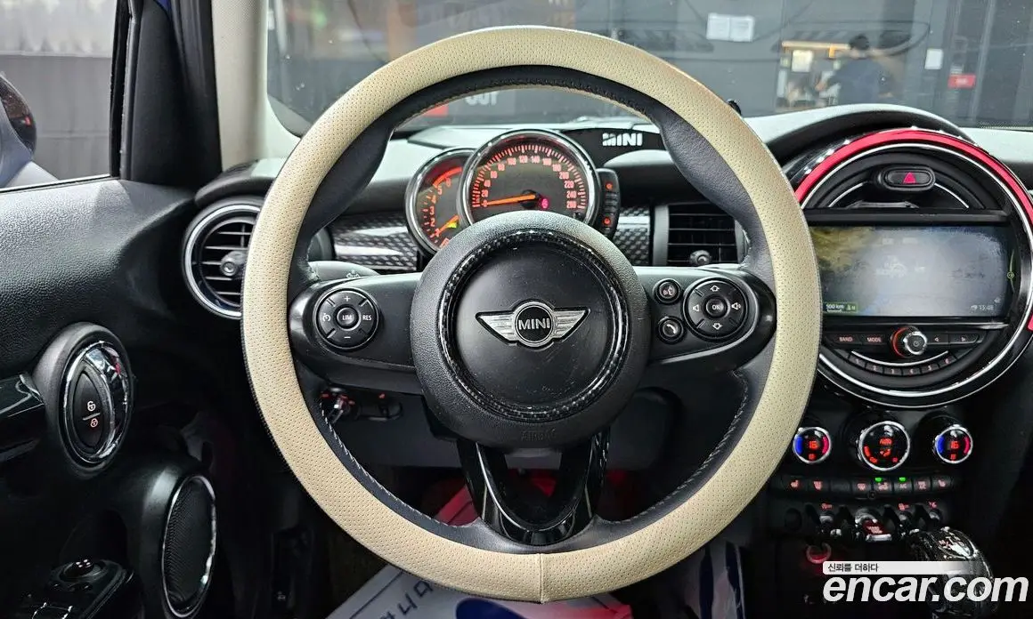 Mini Cooper 2014 2.0 автомат (гидро), фото 14