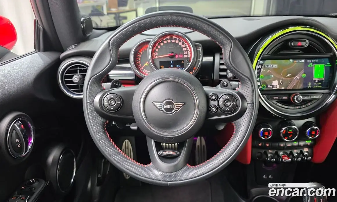 Mini Cooper 2020 2.0 автомат (гидро), фото 18 Mini Cooper 2020 2.0 автомат (гидро), фото 18