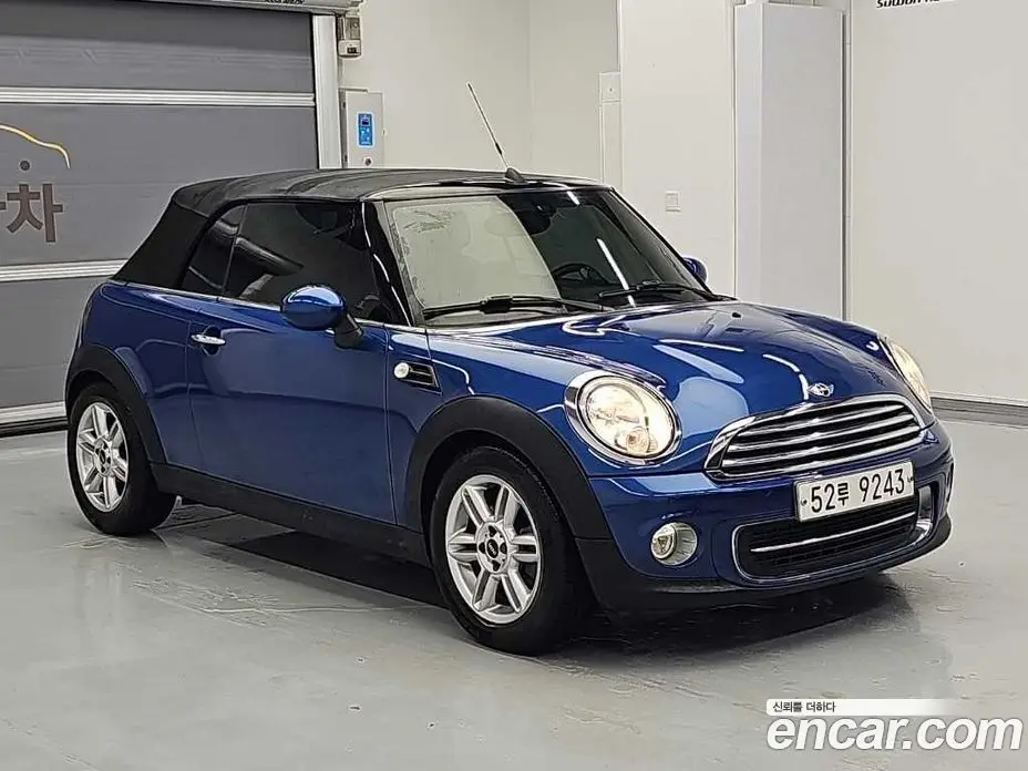 Mini Cooper Convertible 2014 1.6 автомат (гидро), фото 4 Mini Cooper Convertible 2014 1.6 автомат (гидро), фото 4