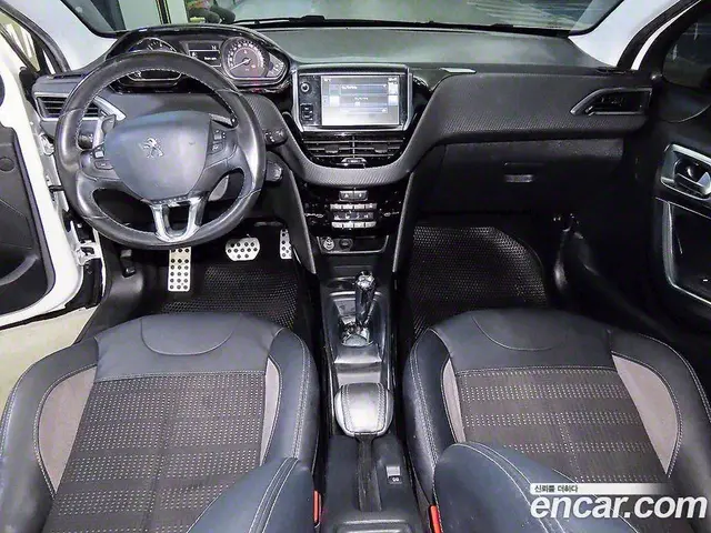 Peugeot 2008 2015 1.6 автомат (робот), миниатюра 10