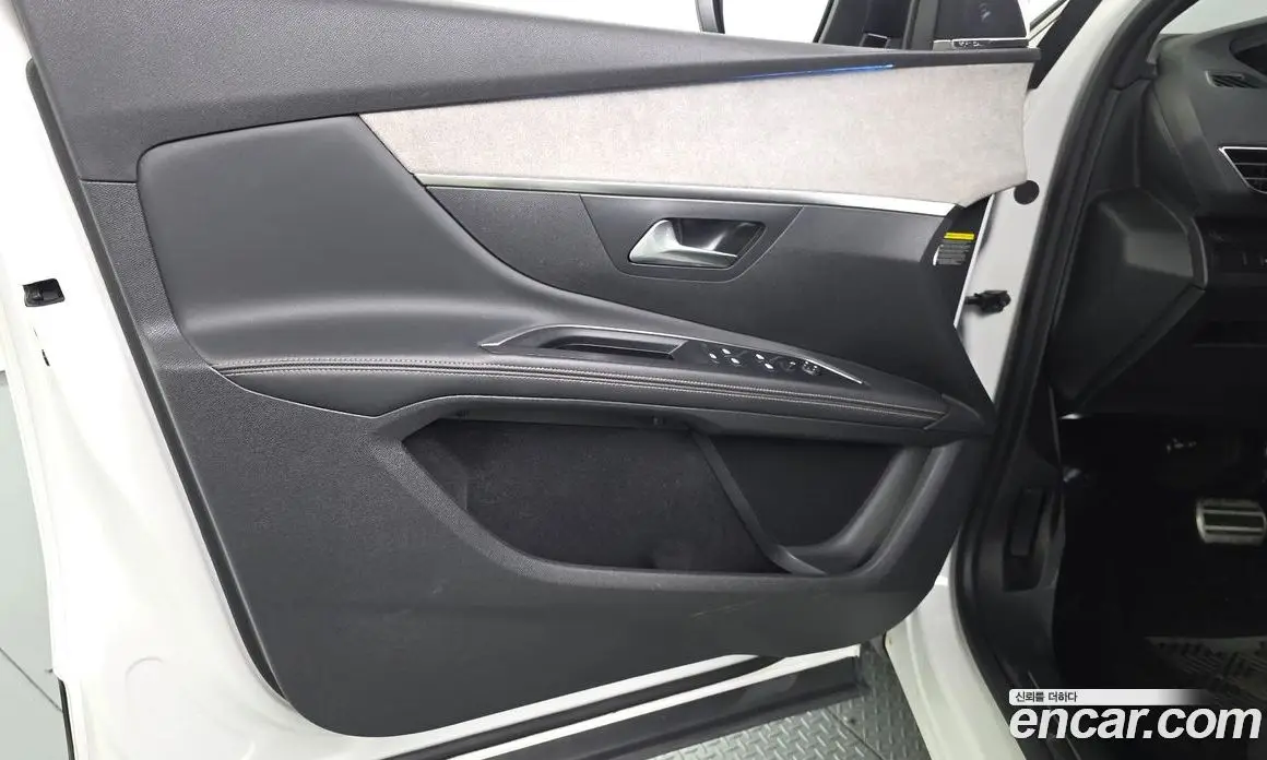 Peugeot 5008 2019 2.0 автомат (гидро), фото 14 Peugeot 5008 2019 2.0 автомат (гидро), фото 14