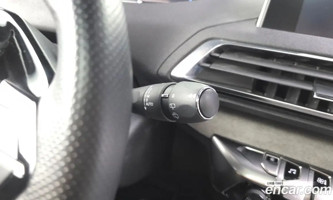 Peugeot 5008 2019 2.0 автомат (гидро), фото 24 Peugeot 5008 2019 2.0 автомат (гидро), фото 24