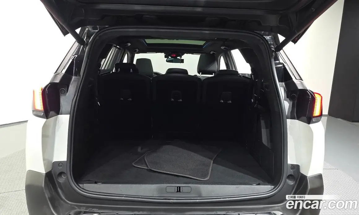 Peugeot 5008 2019 2.0 автомат (гидро), фото 26 Peugeot 5008 2019 2.0 автомат (гидро), фото 26