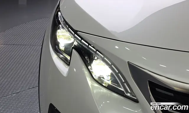 Peugeot 5008 2019 2.0 автомат (гидро), миниатюра 8 Peugeot 5008 2019 2.0 автомат (гидро), миниатюра 8