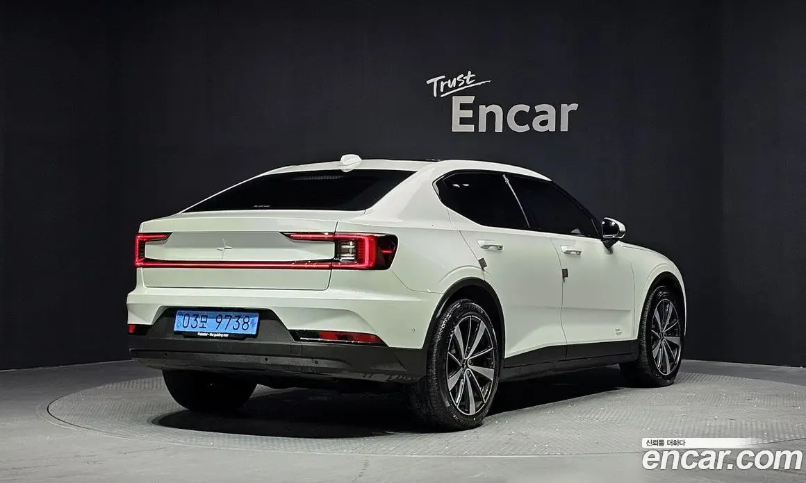 Polestar Polestar 2 2022 0.2 автомат (гидро), фото 2 Polestar Polestar 2 2022 0.2 автомат (гидро), фото 2