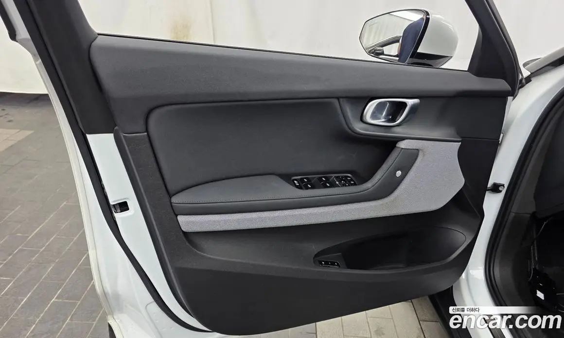 Polestar Polestar 2 2022 0.2 автомат (гидро), фото 14 Polestar Polestar 2 2022 0.2 автомат (гидро), фото 14