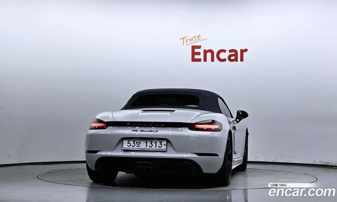 Porsche 718 2017 2.5 автомат (гидро), фото 4 Porsche 718 2017 2.5 автомат (гидро), фото 4