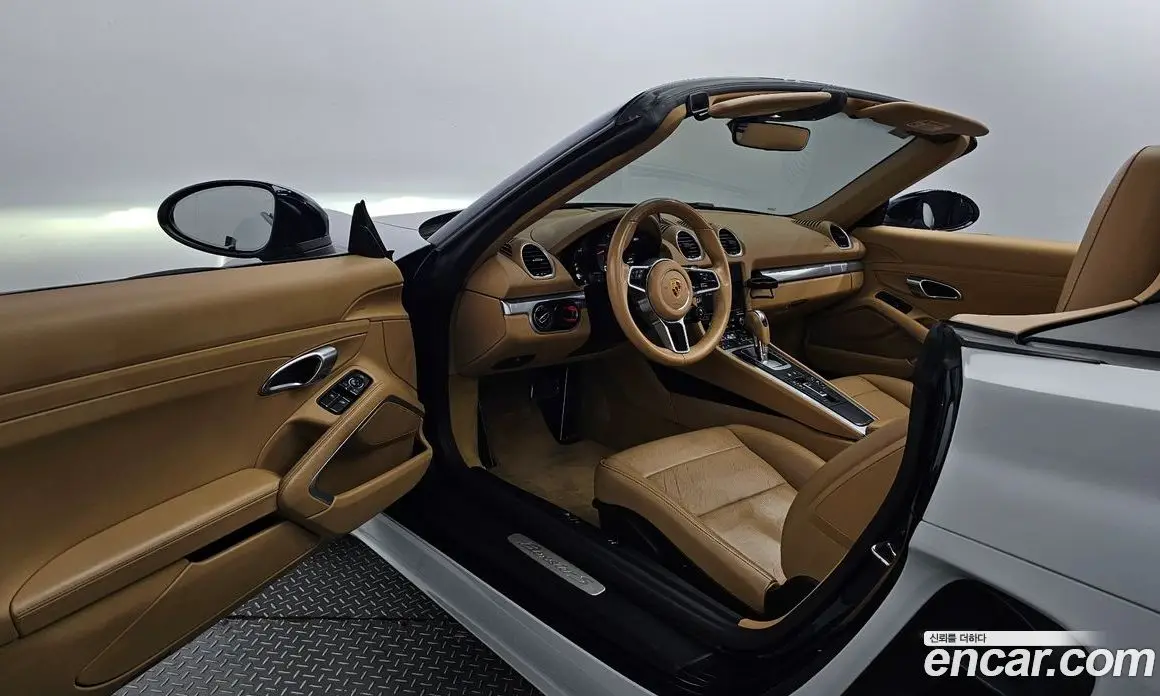 Porsche 718 2017 2.5 автомат (гидро), фото 10 Porsche 718 2017 2.5 автомат (гидро), фото 10