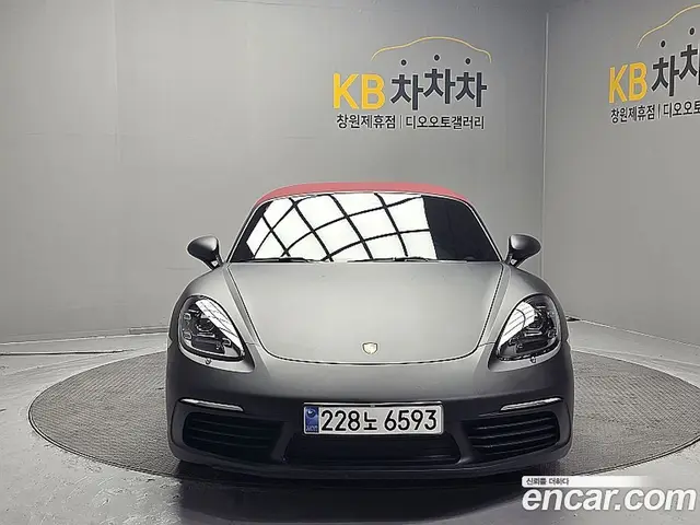 Porsche 718, 2018, 79 153 км
