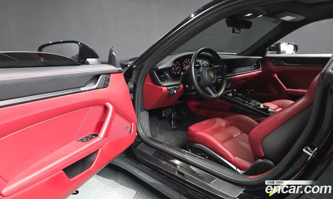 Porsche 911 2023 3.0 автомат (гидро), фото 12 Porsche 911 2023 3.0 автомат (гидро), фото 12