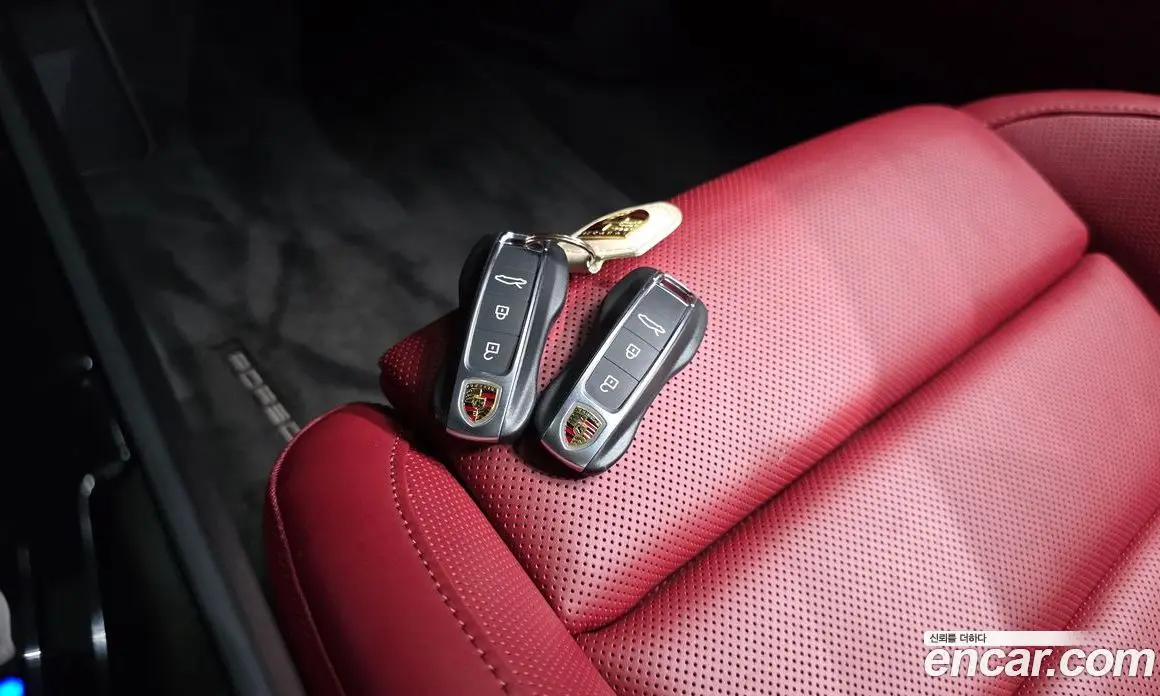 Porsche 911 2023 3.0 автомат (гидро), фото 26 Porsche 911 2023 3.0 автомат (гидро), фото 26