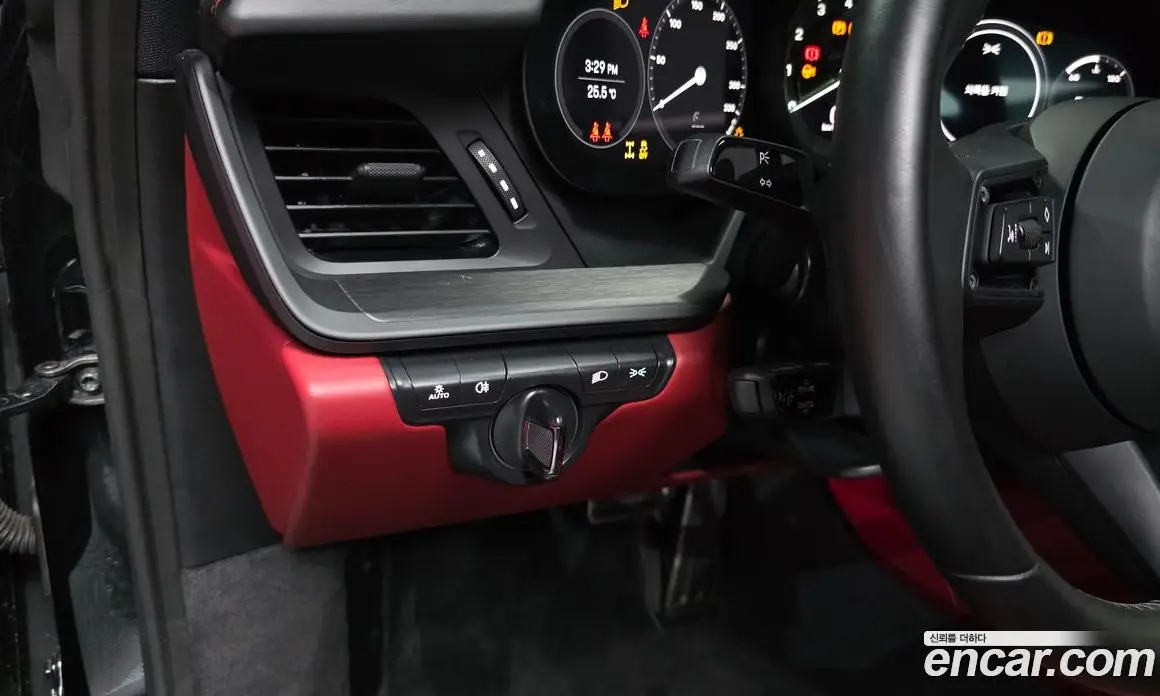Porsche 911 2023 3.0 автомат (гидро), фото 27 Porsche 911 2023 3.0 автомат (гидро), фото 27