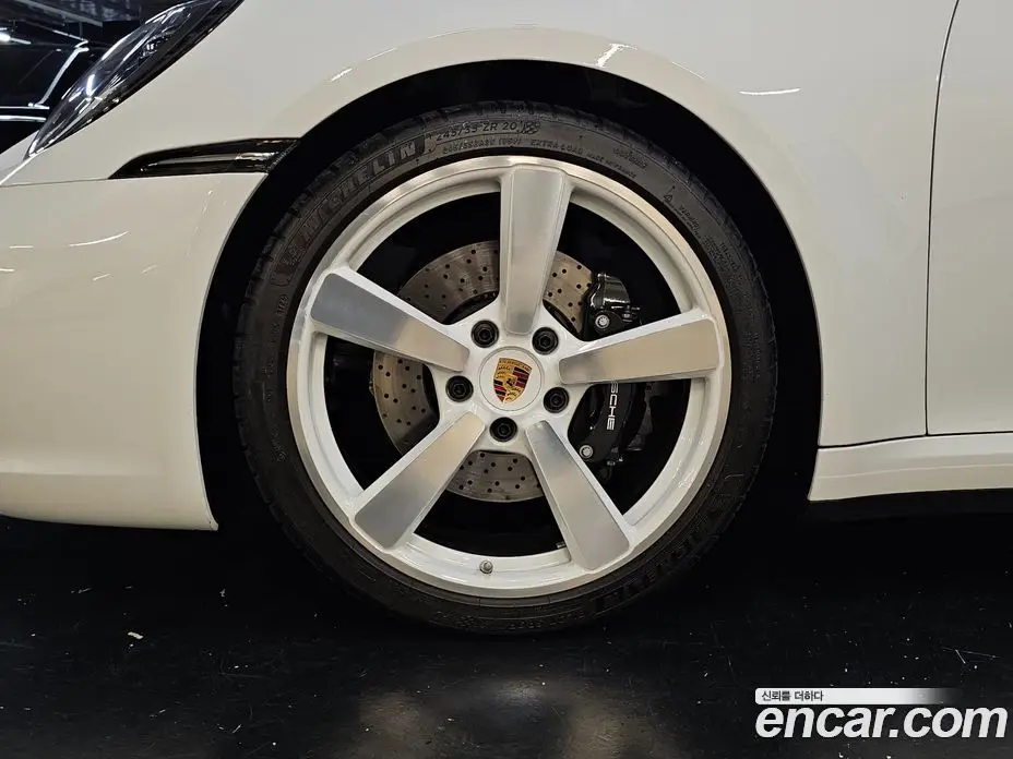 Porsche 911 2023 3.0 автомат (гидро), фото 6 Porsche 911 2023 3.0 автомат (гидро), фото 6