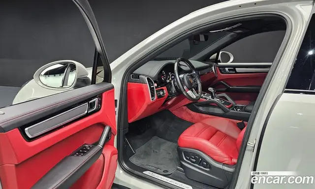 Porsche Cayenne 2022 3.0 автомат (гидро), миниатюра 9 Porsche Cayenne 2022 3.0 автомат (гидро), миниатюра 9