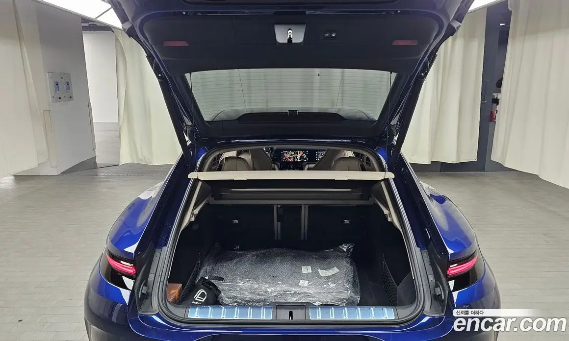 Porsche Panamera 2024 2.9 автомат (гидро), фото 22 Porsche Panamera 2024 2.9 автомат (гидро), фото 22