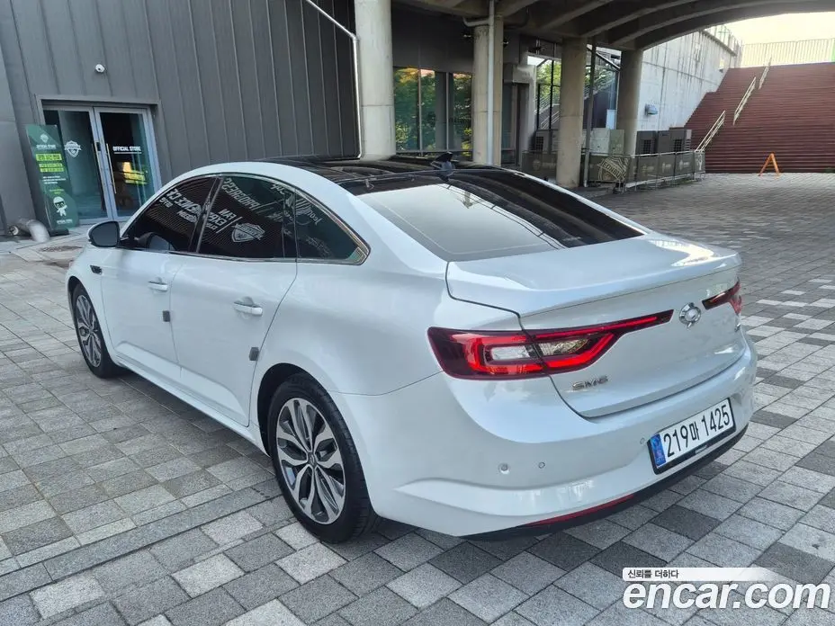 Renault (Samsung) SM6 2016 2.0 автомат (гидро), фото 4 Renault (Samsung) SM6 2016 2.0 автомат (гидро), фото 4