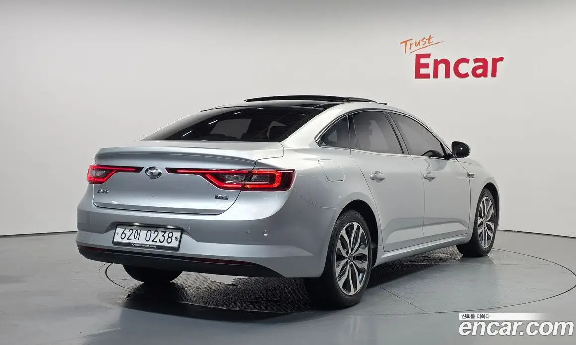 Renault (Samsung) SM6 2016 2.0 автомат (гидро), фото 2 Renault (Samsung) SM6 2016 2.0 автомат (гидро), фото 2