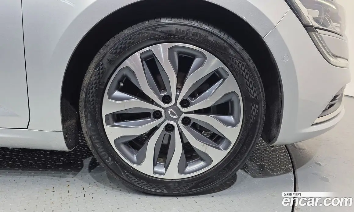 Renault (Samsung) SM6 2016 2.0 автомат (гидро), фото 5 Renault (Samsung) SM6 2016 2.0 автомат (гидро), фото 5