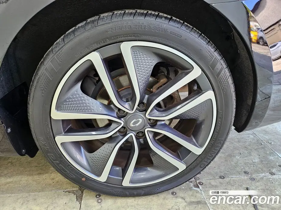 Renault (Samsung) SM6 2016 2.0 автомат (гидро), фото 11 Renault (Samsung) SM6 2016 2.0 автомат (гидро), фото 11