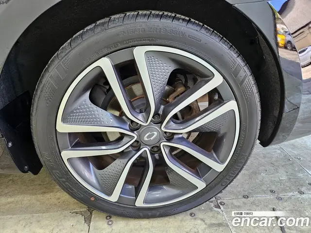 Renault (Samsung) SM6 2016 2.0 автомат (гидро), миниатюра 11 Renault (Samsung) SM6 2016 2.0 автомат (гидро), миниатюра 11